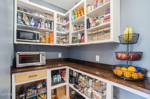 Tiny photo for 1615 Gleneagles Drive, Bowling Green, OH 43402 (MLS # 10006162)