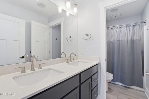 Tiny photo for 1615 Gleneagles Drive, Bowling Green, OH 43402 (MLS # 10006162)