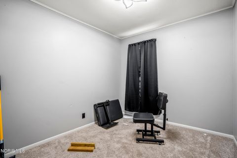 Tiny photo for 216 Buttonwood Avenue, Bowling Green, OH 43402 (MLS # 10010257)
