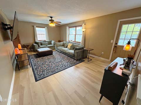Tiny photo for 1446 Rosewood Drive, Bowling Green, OH 43402 (MLS # 10011199)