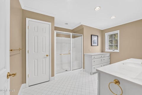 Tiny photo for 23 Exmoor, Ottawa Hills, OH 43615 (MLS # 10013518)