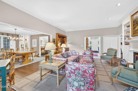 Tiny photo for 23 Exmoor, Ottawa Hills, OH 43615 (MLS # 10013518)
