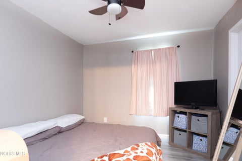 Tiny photo for 292 W Market Street, Tiffin, OH 44883 (MLS # 10012961)