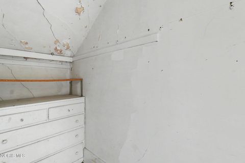 Tiny photo for 4114 Eastway Street, Toledo, OH 43612 (MLS # 10008017)