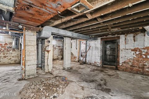 Tiny photo for 4114 Eastway Street, Toledo, OH 43612 (MLS # 10008017)
