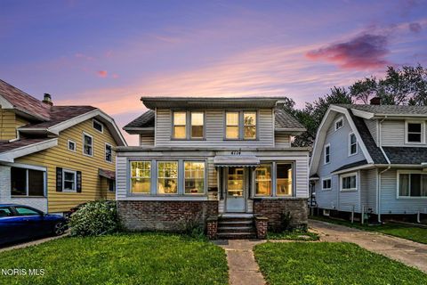 Tiny photo for 4114 Eastway Street, Toledo, OH 43612 (MLS # 10008017)