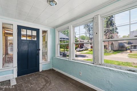 Tiny photo for 4114 Eastway Street, Toledo, OH 43612 (MLS # 10008017)