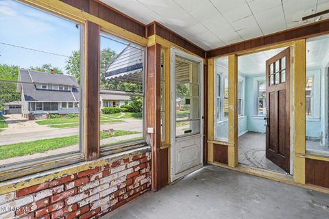Tiny photo for 4114 Eastway Street, Toledo, OH 43612 (MLS # 10008017)