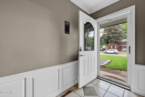 Tiny photo for 201 Sheffield Avenue, Napoleon, OH 43545 (MLS # 10009075)