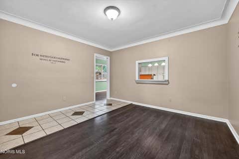 Tiny photo for 201 Sheffield Avenue, Napoleon, OH 43545 (MLS # 10009075)