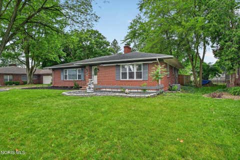 Tiny photo for 201 Sheffield Avenue, Napoleon, OH 43545 (MLS # 10009075)