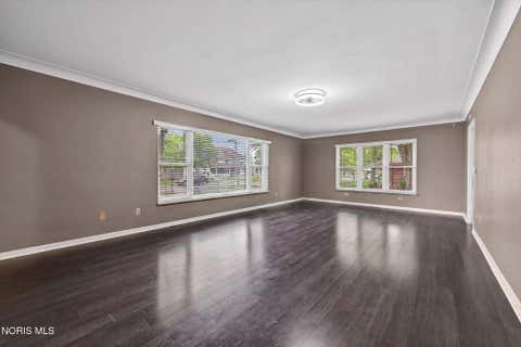 Tiny photo for 201 Sheffield Avenue, Napoleon, OH 43545 (MLS # 10009075)