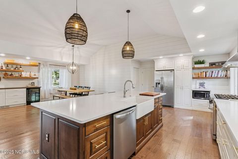 Tiny photo for 1901 Imperial Lane, Findlay, OH 45840 (MLS # 10000132)
