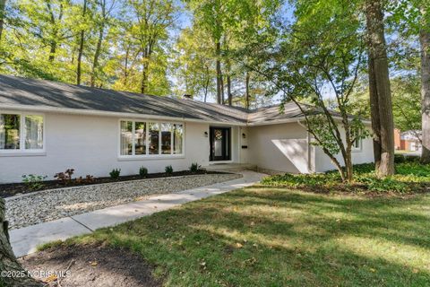 Tiny photo for 1901 Imperial Lane, Findlay, OH 45840 (MLS # 10000132)