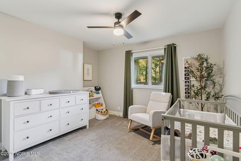 Tiny photo for 1901 Imperial Lane, Findlay, OH 45840 (MLS # 10000132)