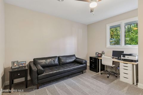 Tiny photo for 1901 Imperial Lane, Findlay, OH 45840 (MLS # 10000132)