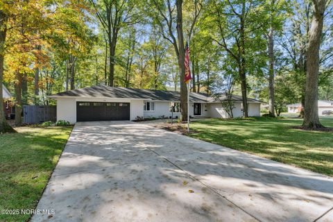 Tiny photo for 1901 Imperial Lane, Findlay, OH 45840 (MLS # 10000132)