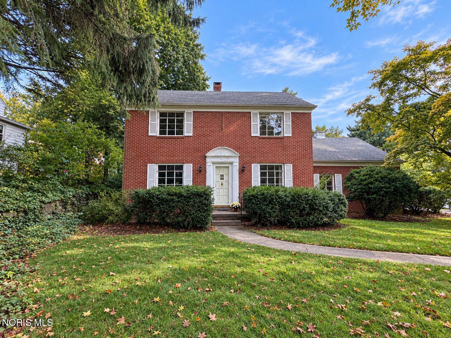 2239 Dundas Road