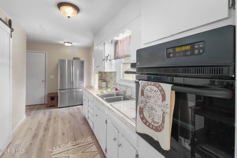 Tiny photo for 502 N Lincoln Street, West Unity, OH 43570 (MLS # 10005643)