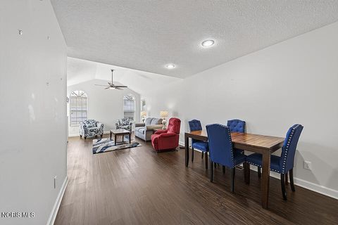 Tiny photo for 2224 Fox Run Circle # 6-24, Findlay, OH 45840 (MLS # 10009891)
