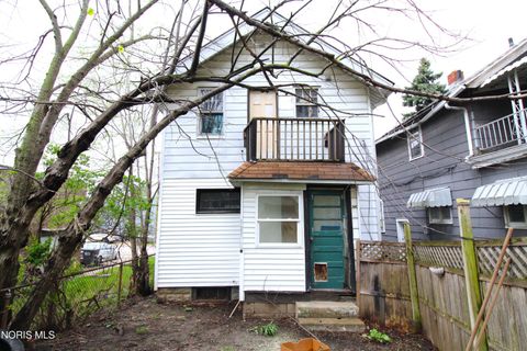 Tiny photo for 438 2nd Street, Toledo, OH 43605 (MLS # 10006472)