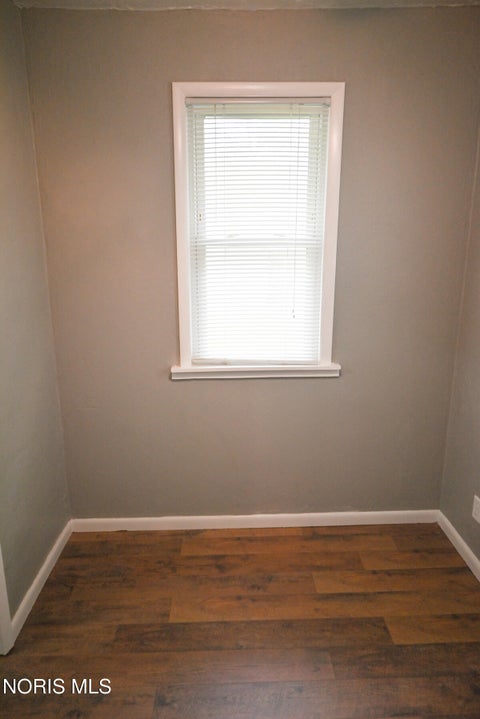 Tiny photo for 419 E Streicher Street, Toledo, OH 43608 (MLS # 10009298)