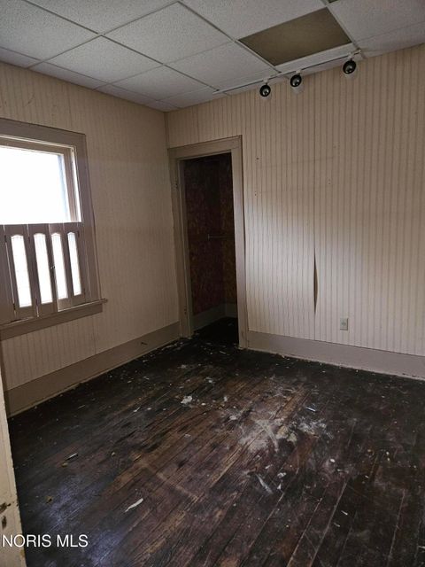 Tiny photo for 5887 Globe Avenue, Toledo, OH 43615 (MLS # 10005220)