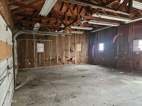 Tiny photo for 5887 Globe Avenue, Toledo, OH 43615 (MLS # 10005220)