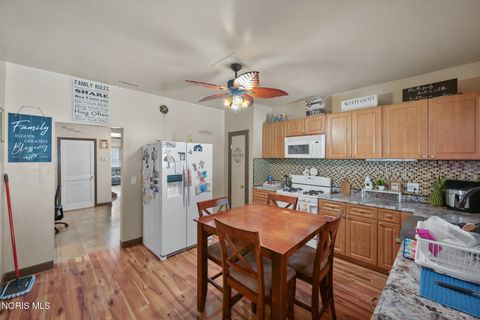 Tiny photo for 2938 Hartman Street, Toledo, OH 43608 (MLS # 10010073)