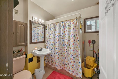 Tiny photo for 2938 Hartman Street, Toledo, OH 43608 (MLS # 10010073)