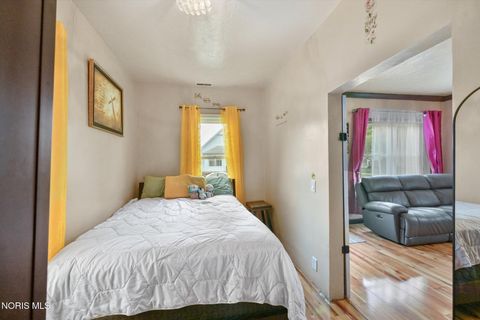 Tiny photo for 2938 Hartman Street, Toledo, OH 43608 (MLS # 10010073)