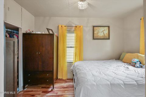 Tiny photo for 2938 Hartman Street, Toledo, OH 43608 (MLS # 10010073)