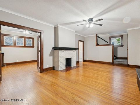 Tiny photo for 905 S West Street, Findlay, OH 45840 (MLS # 10000885)