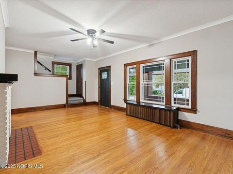 Tiny photo for 905 S West Street, Findlay, OH 45840 (MLS # 10000885)