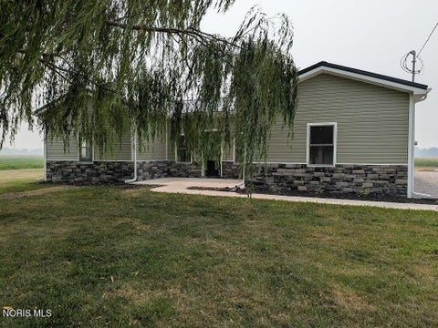 Photo of 429 State Route 65, Napoleon, OH 43545 (MLS # 10010645)