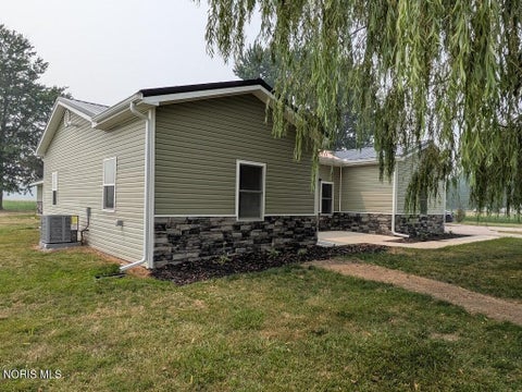 Tiny photo for 429 State Route 65, Napoleon, OH 43545 (MLS # 10010645)