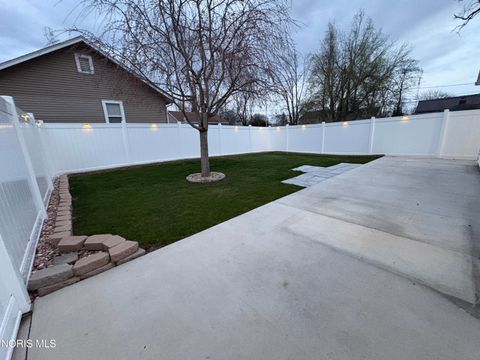 Tiny photo for 208 Vine Street, Archbold, OH 43502 (MLS # 10005764)