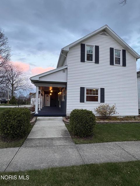 Tiny photo for 208 Vine Street, Archbold, OH 43502 (MLS # 10005764)