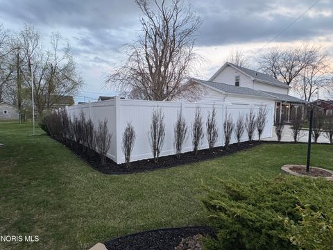 Tiny photo for 208 Vine Street, Archbold, OH 43502 (MLS # 10005764)