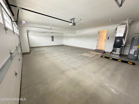 Tiny photo for 15031 Stonebridge Lane, Perrysburg, OH 43551 (MLS # 10003401)