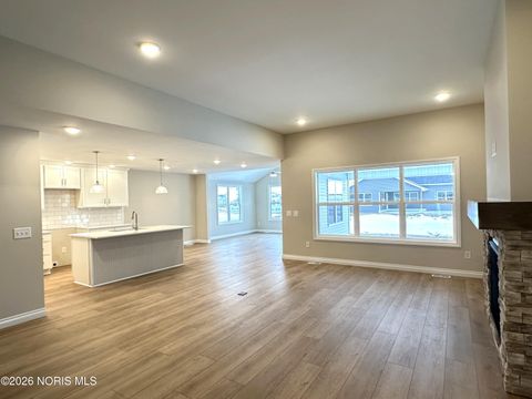 Tiny photo for 15031 Stonebridge Lane, Perrysburg, OH 43551 (MLS # 10003401)