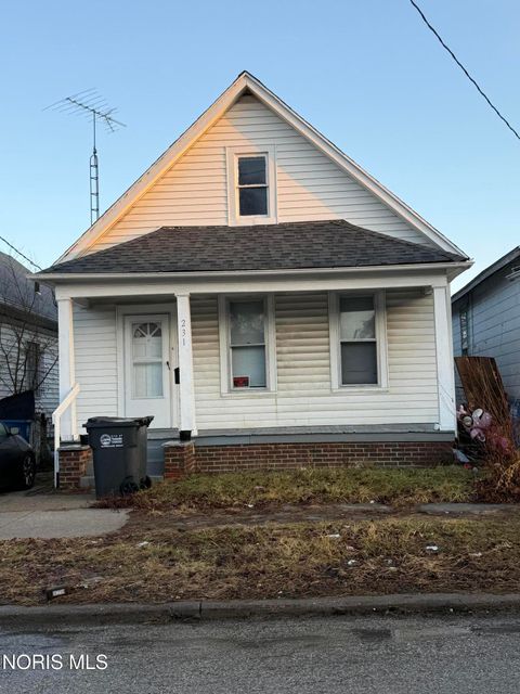 Tiny photo for 231 E Central Ave, Toledo, OH 43608 (MLS # 10004327)