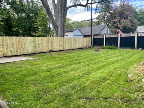 Tiny photo for 5110 Golden Road, Toledo, OH 43615 (MLS # 10014168)