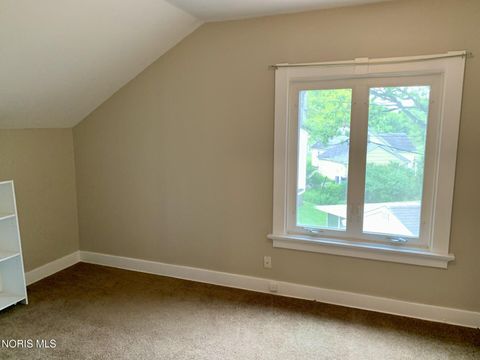 Tiny photo for 2006 Riverview Court, Toledo, OH 43614 (MLS # 10007859)