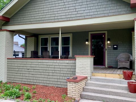 Tiny photo for 2006 Riverview Court, Toledo, OH 43614 (MLS # 10007859)