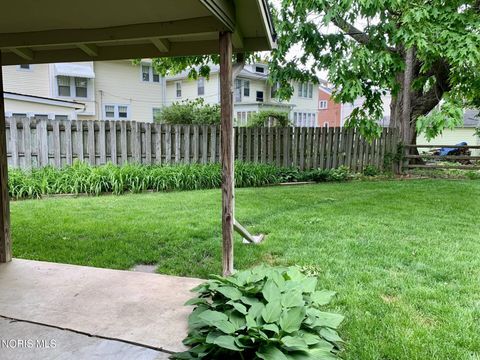Tiny photo for 2006 Riverview Court, Toledo, OH 43614 (MLS # 10007859)