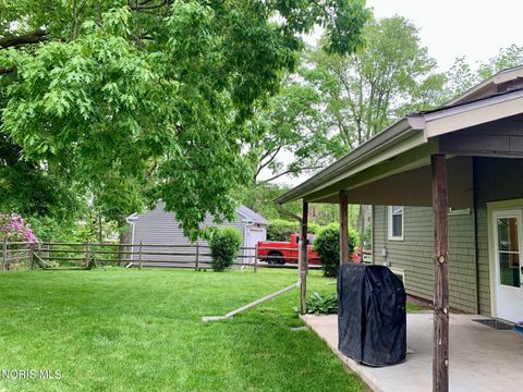 Tiny photo for 2006 Riverview Court, Toledo, OH 43614 (MLS # 10007859)