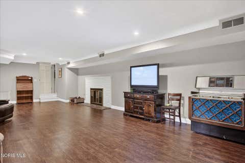 Tiny photo for 3700 W Bancroft Street, Ottawa Hills, OH 43606 (MLS # 10010252)