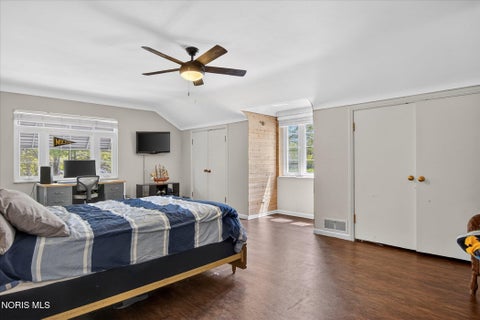 Tiny photo for 3700 W Bancroft Street, Ottawa Hills, OH 43606 (MLS # 10010252)