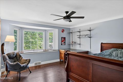 Tiny photo for 3700 W Bancroft Street, Ottawa Hills, OH 43606 (MLS # 10010252)